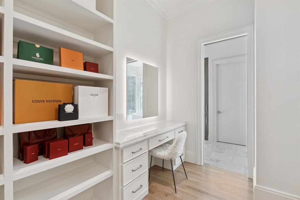 Bluffs Cochran Chapel - Residential