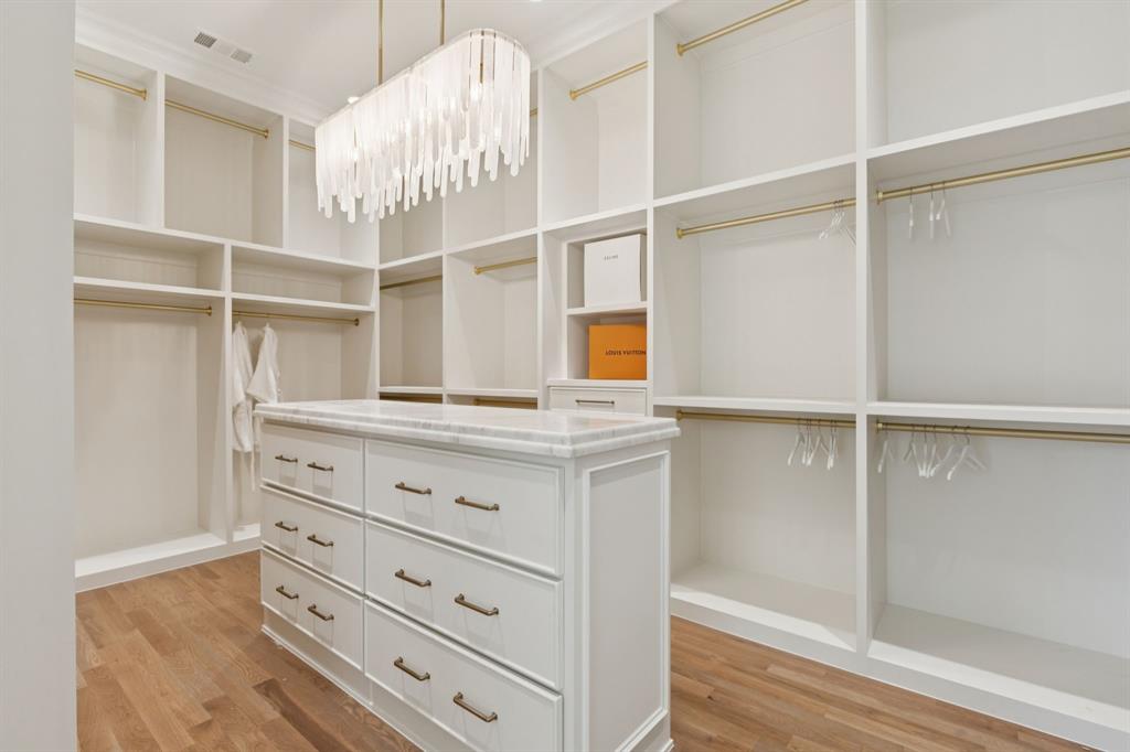 Bluffs Cochran Chapel - Residential