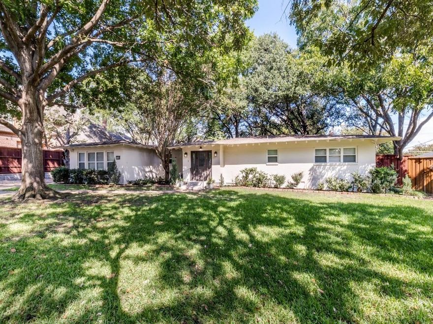 Experience this beautiful family home that boasts five spacious bedrooms and three and a half bathrooms, all situated in a prestigious North Dallas neighborhood. Featuring a gourmet kosher kitchen, ample storage, and hardwood floors throughout. Located close to private schools, Cooper Aroebic Center, and places of worship. Beautiful treed lot nestled on a quiet street. Must see!!