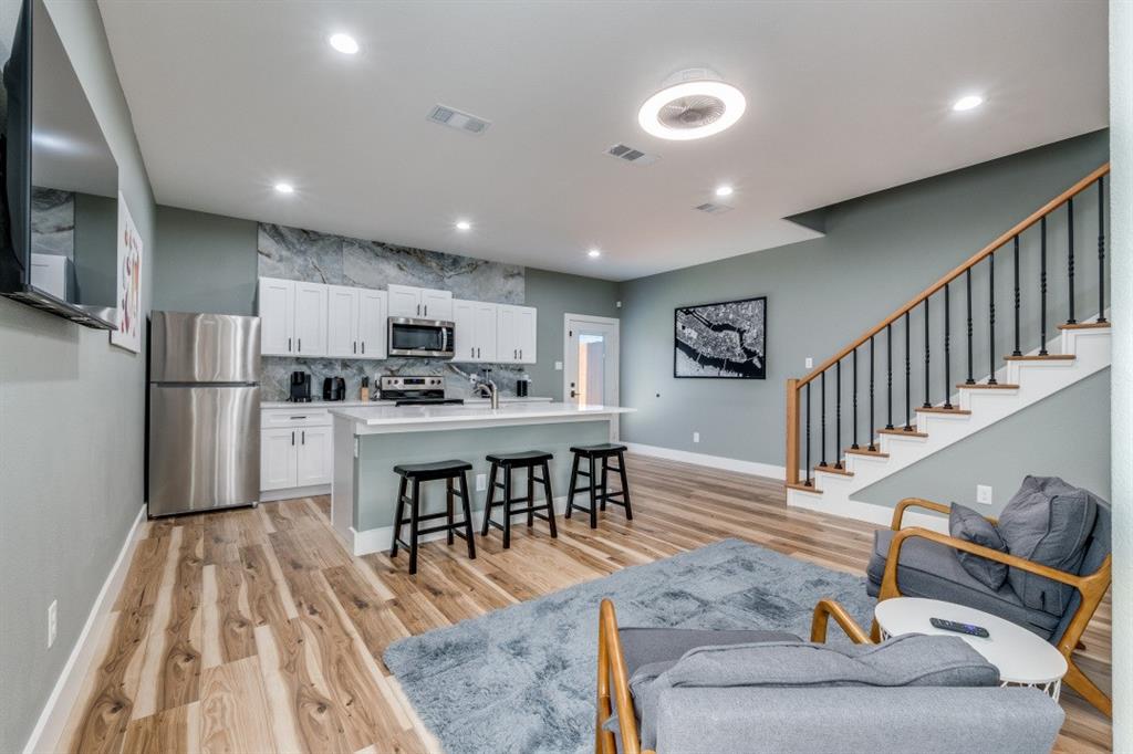 Ellington Park - Residential Lease