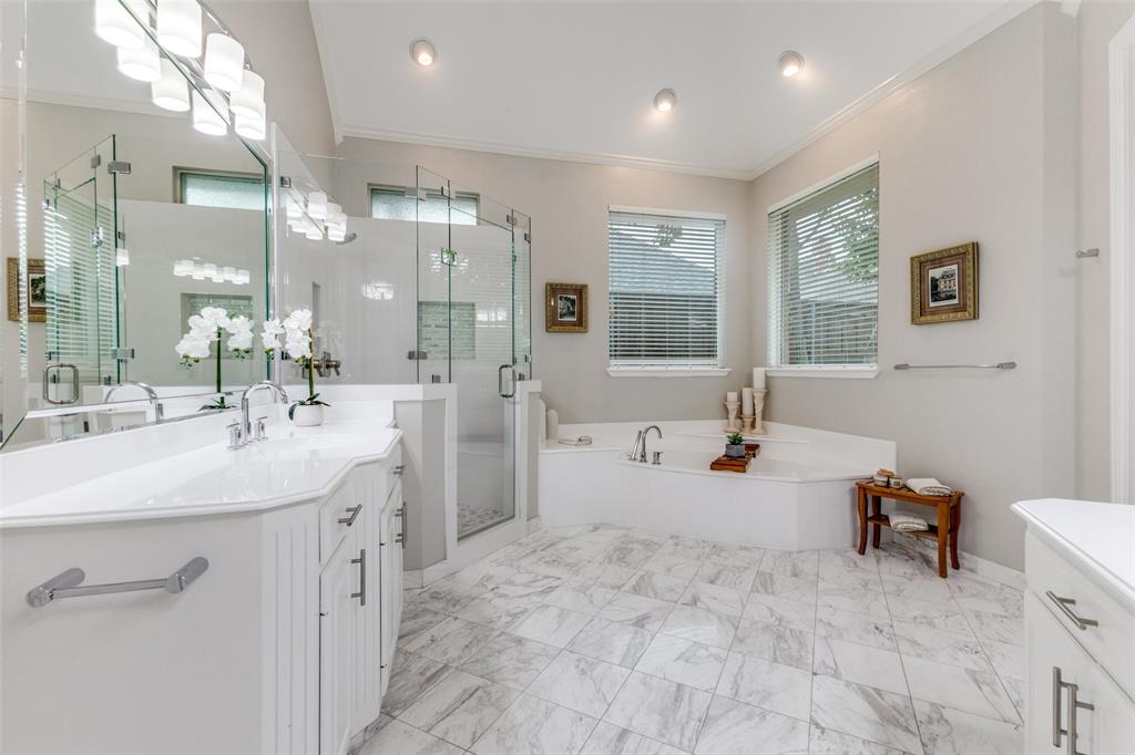 Oaktree Ph One - Residential