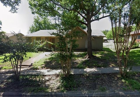 2914 Clover Valley Drive Garland TX 75043
