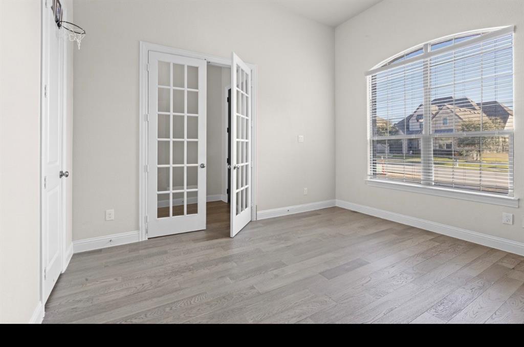 1002 Hunters Creek Drive