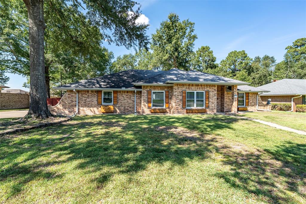 Royal Oaks - Residential