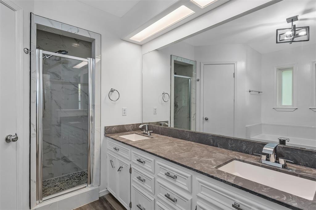 Royal Oaks - Residential