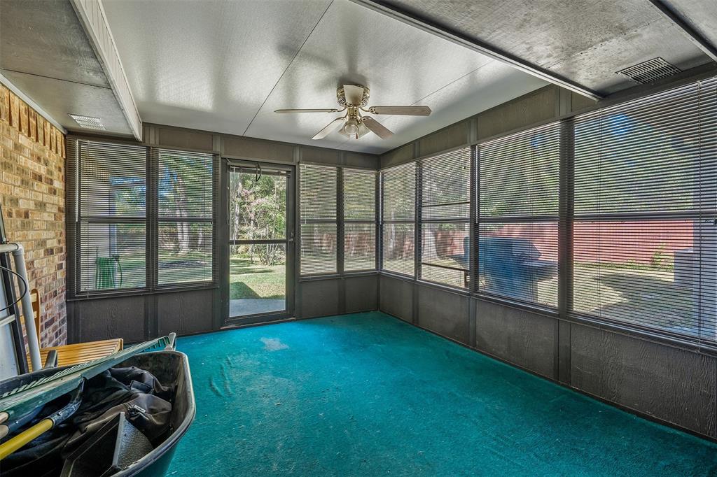 Royal Oaks - Residential