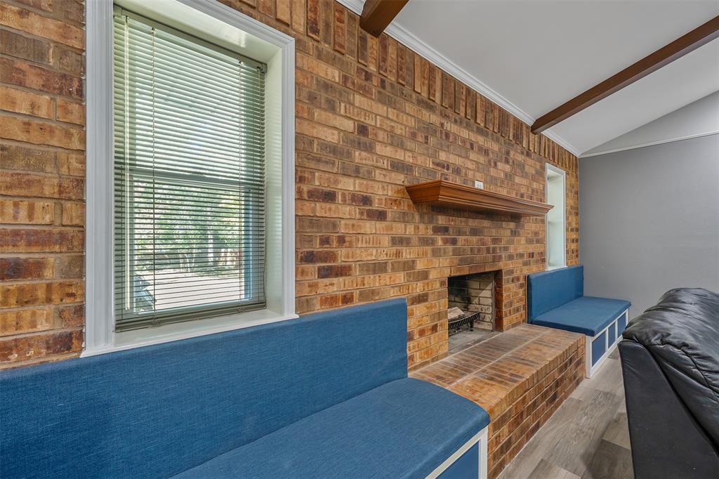 Royal Oaks - Residential