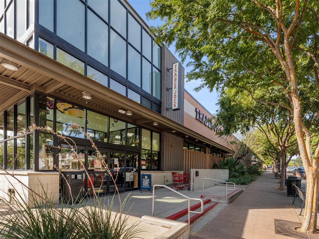 Fakes Park Place - Residential Lease