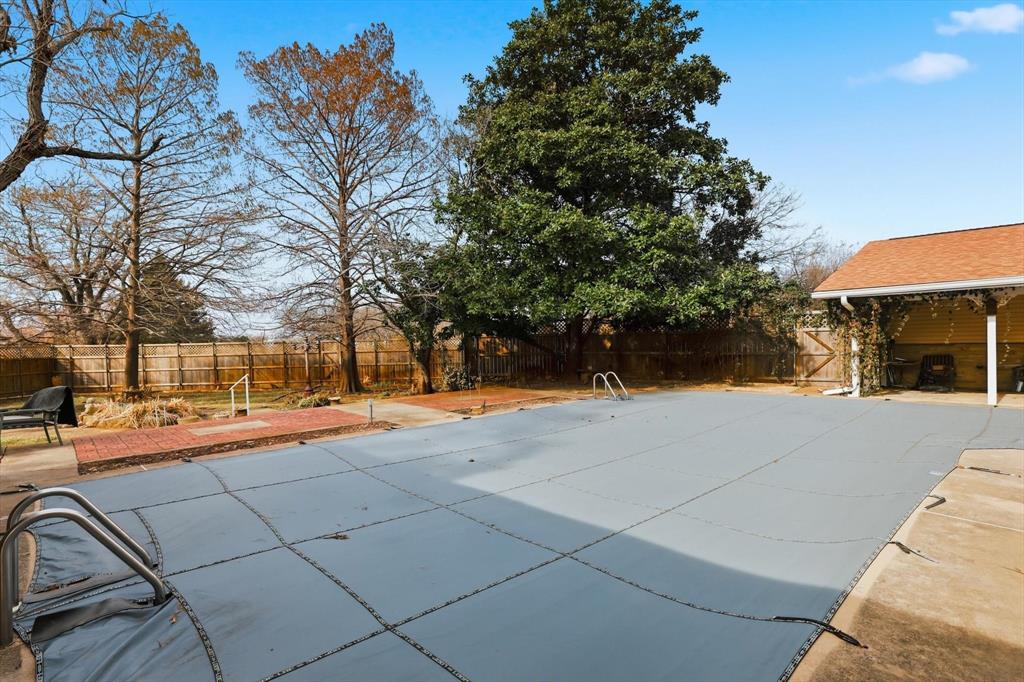 T & P Rrr Co - Residential