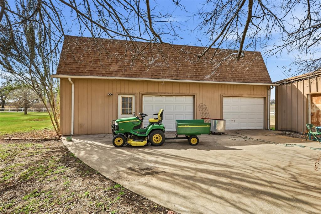 T & P Rrr Co - Residential