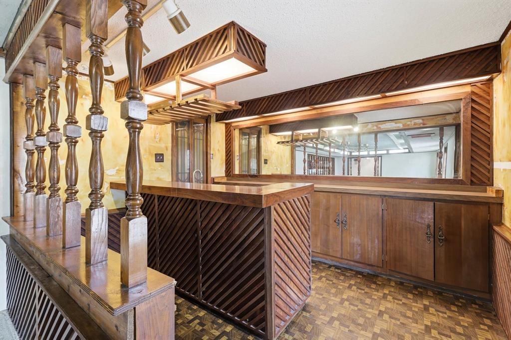 T & P Rrr Co - Residential