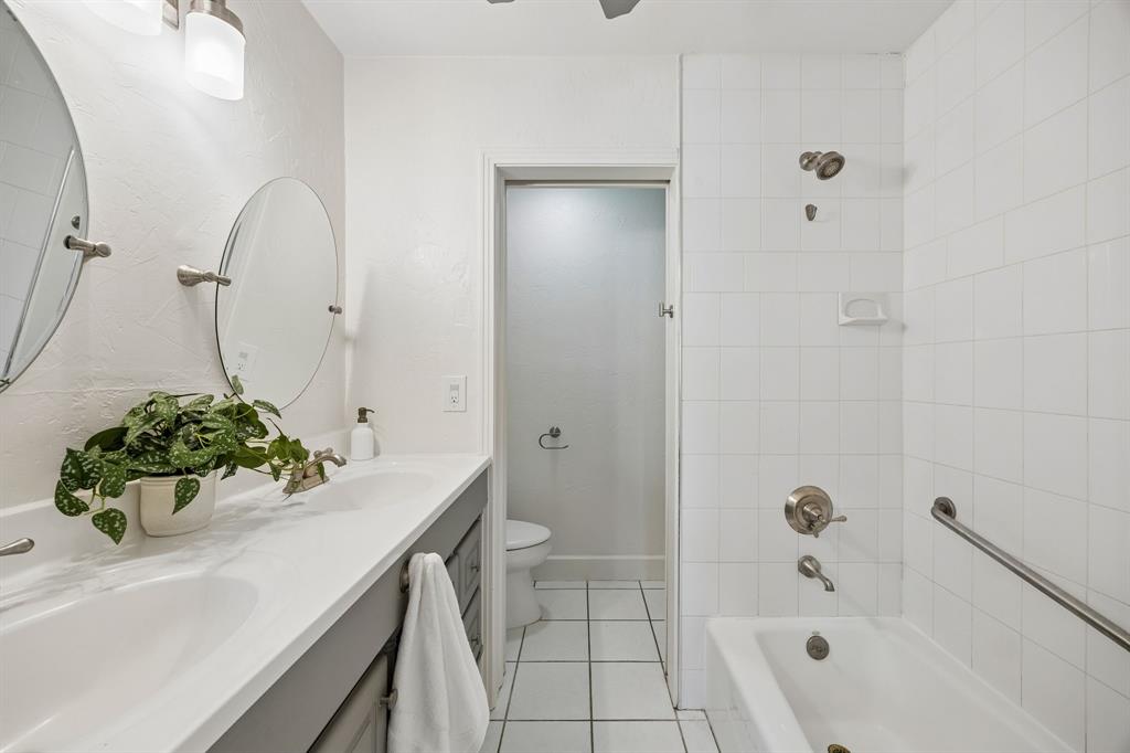 Casa Linda Highlands - Residential