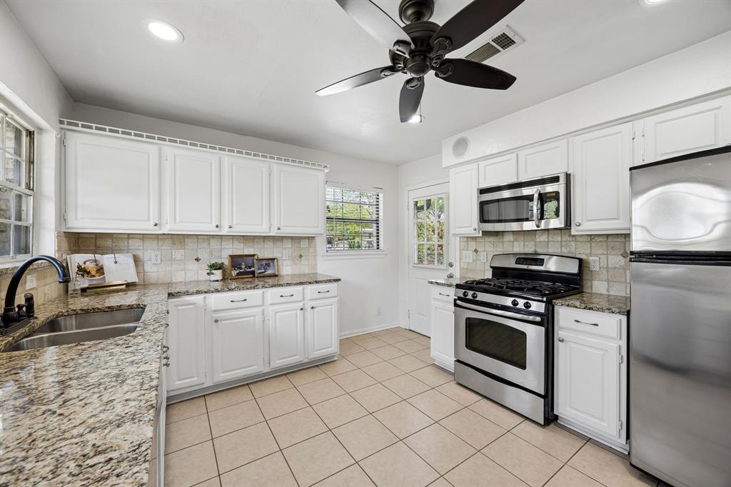 Casa Linda Highlands - Residential