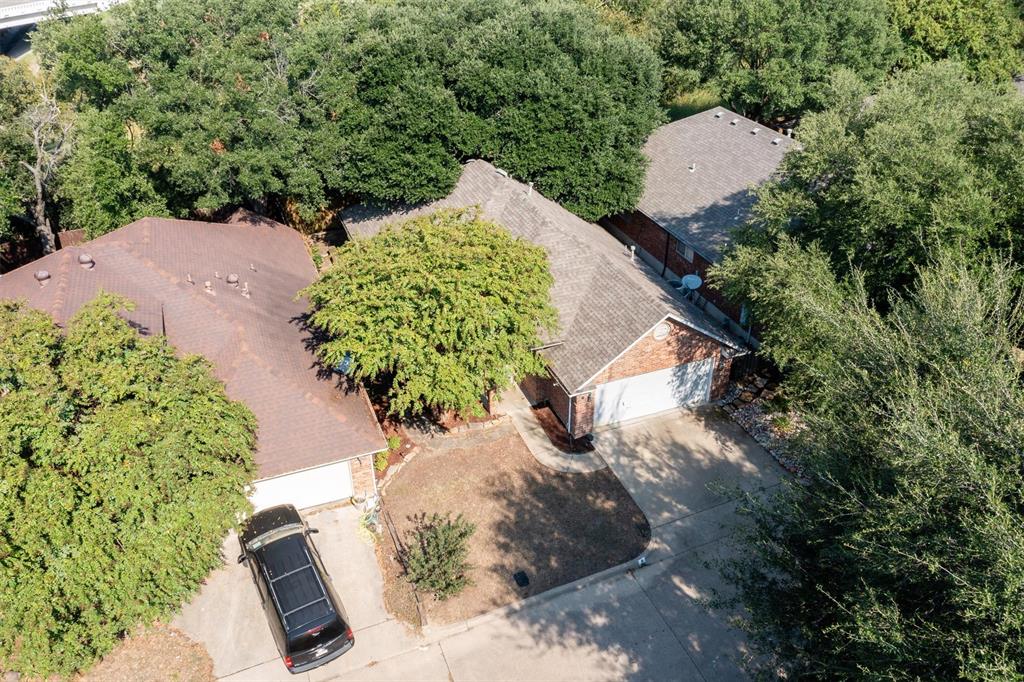 Country Club Pl-Rev - Residential