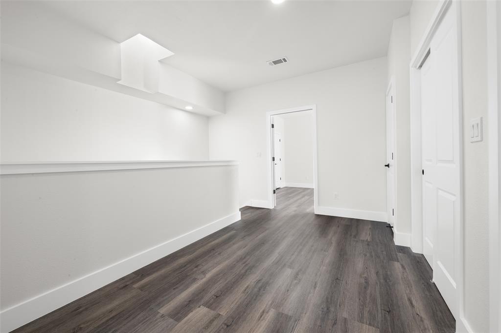 Glasgow and Santa Fe - Residential