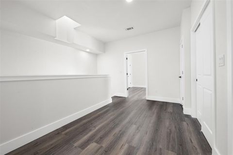 Tiny photo for 312 S Glasgow Drive, Dallas, TX 75214 (MLS # 21195696)
