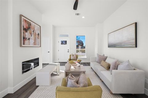 Tiny photo for 312 S Glasgow Drive, Dallas, TX 75214 (MLS # 21195696)