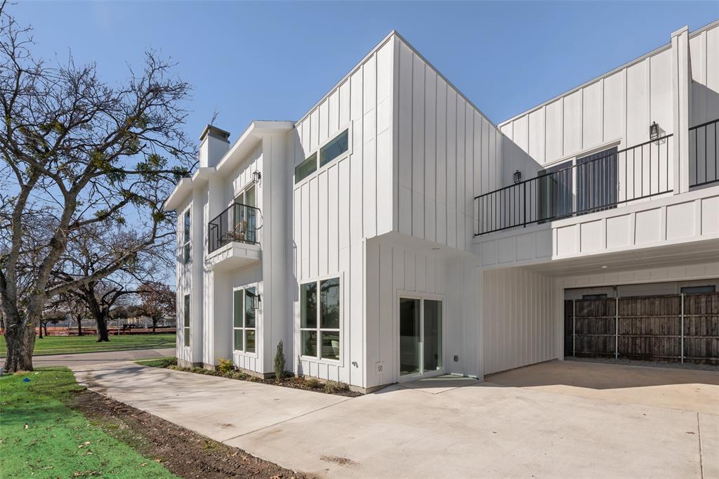 Glasgow and Santa Fe - Residential