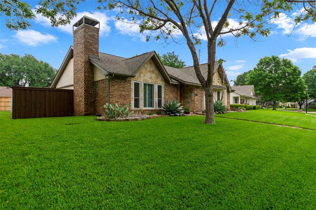 Photo of 245 Creekside Lane, Coppell, TX 75019 (MLS # 21249211)