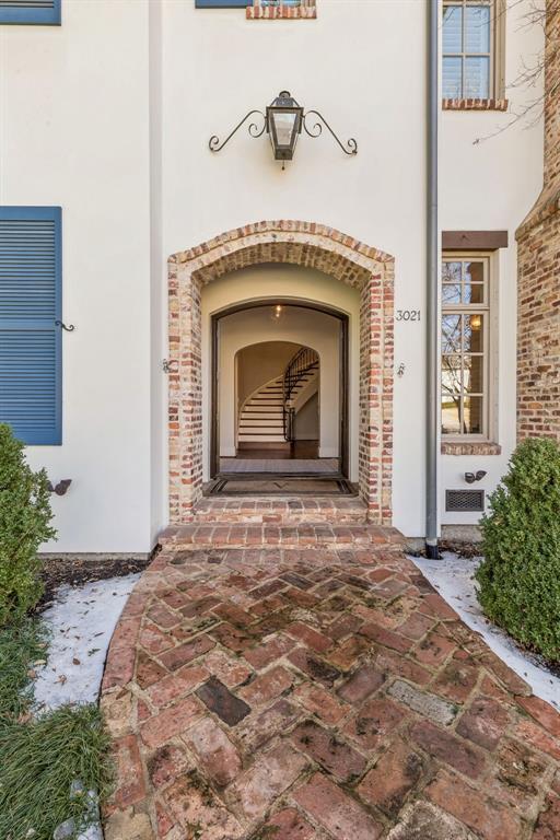 3021 Southwestern Boulevard