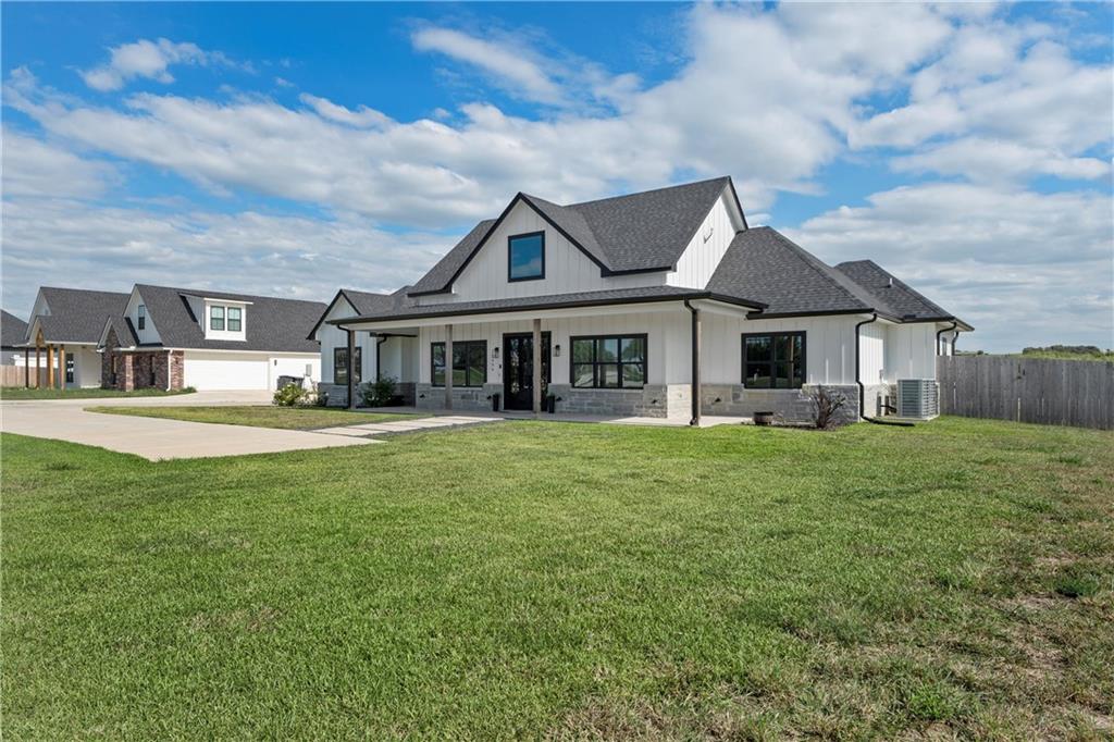 2994 Mockingbird Lane