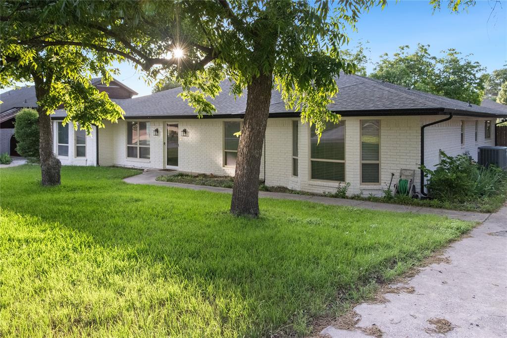 7636 Skylake Drive