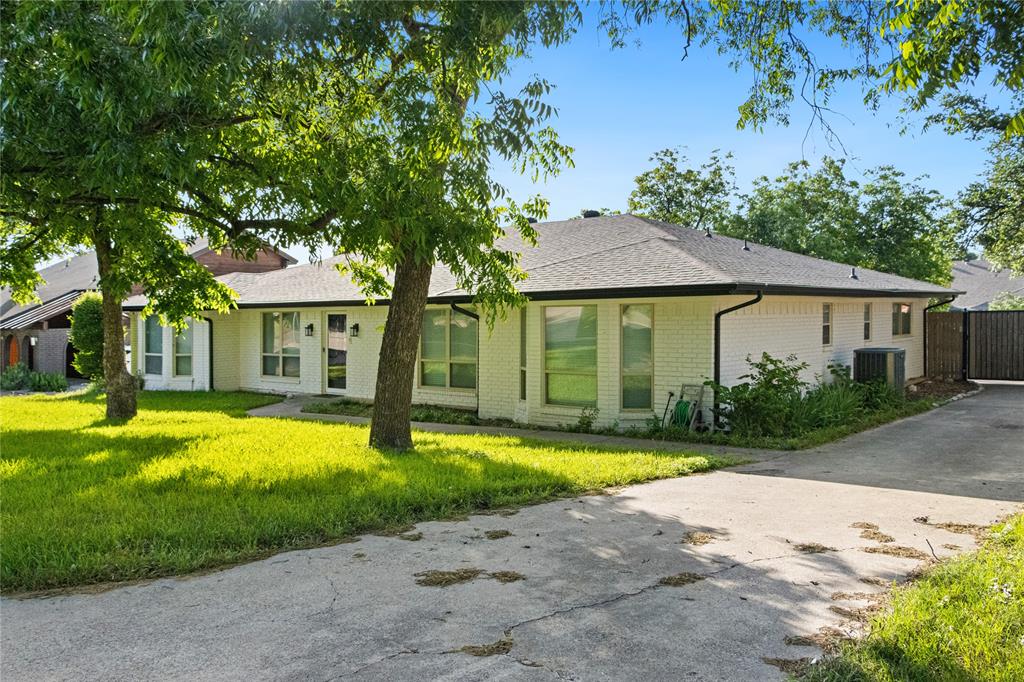 7636 Skylake Drive