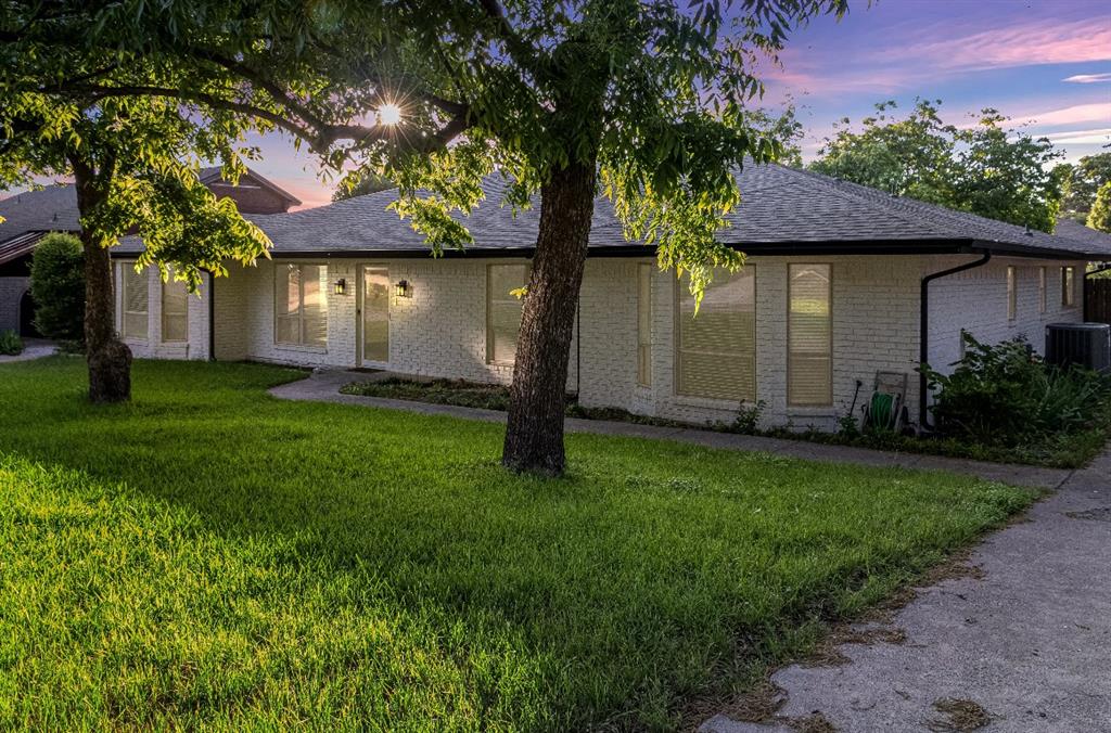 7636 Skylake Drive