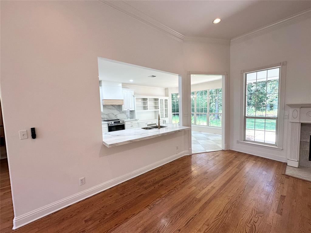 5025 Willow Chase Drive
