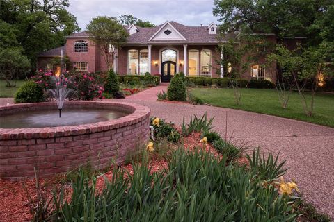 880 River Oaks Drive Fairview TX 75069
