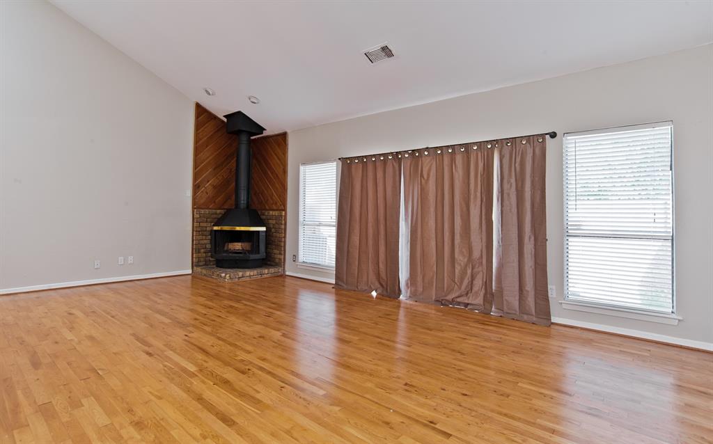 CLAYMORE PARK CONDOMINIUMS - Residential Lease