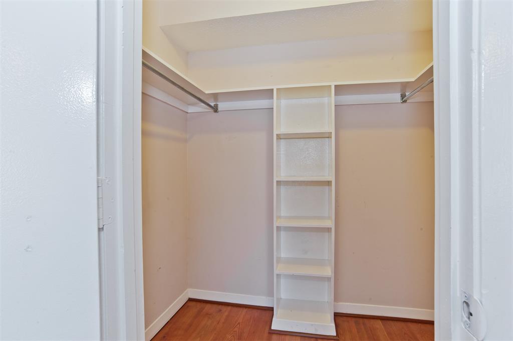 CLAYMORE PARK CONDOMINIUMS - Residential Lease