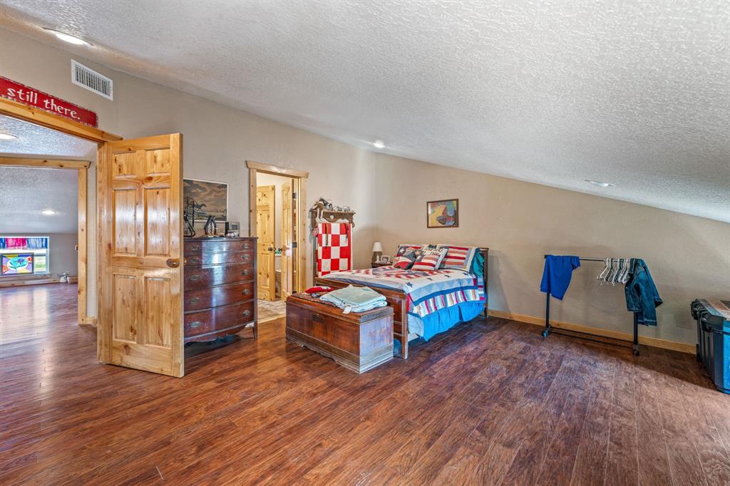 Horsemans Ranch - Residential