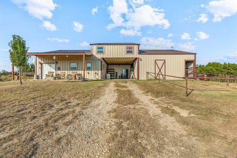 900 Lookout Point Stephenville TX 76401