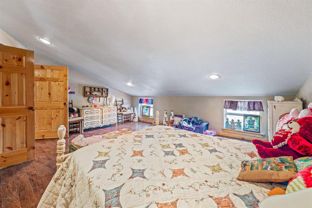 Horsemans Ranch - Residential