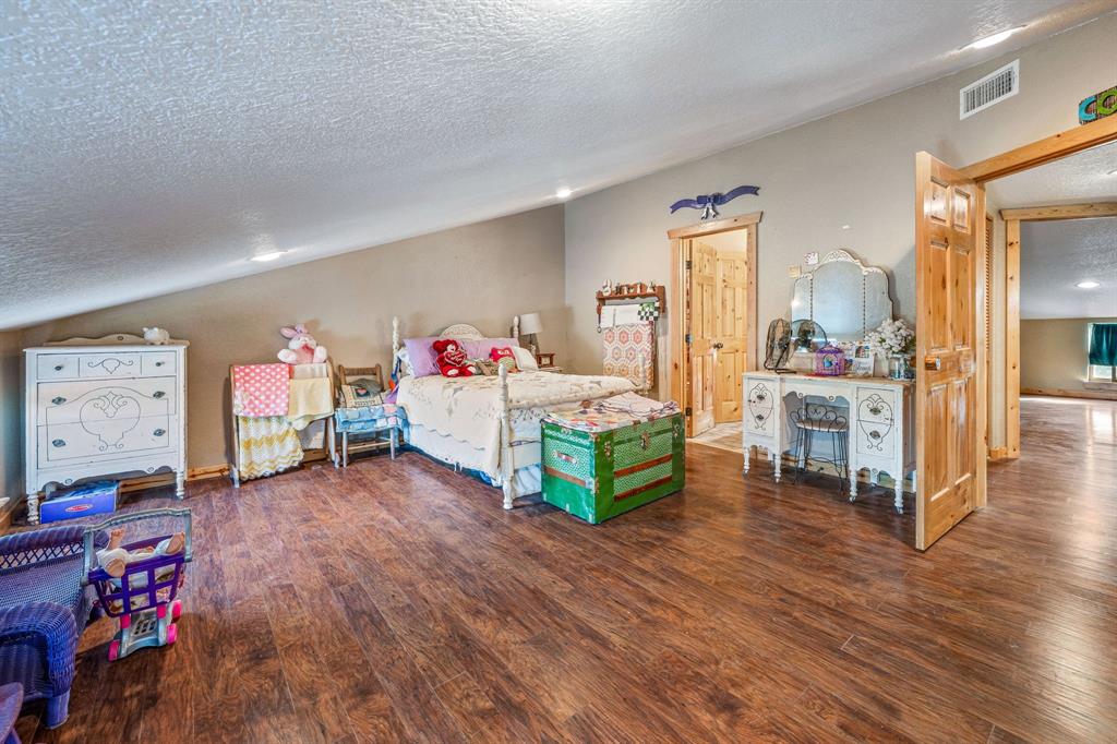 Horsemans Ranch - Residential