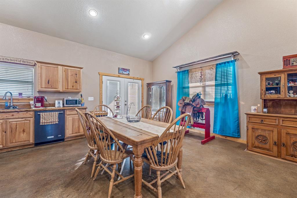 Horsemans Ranch - Residential