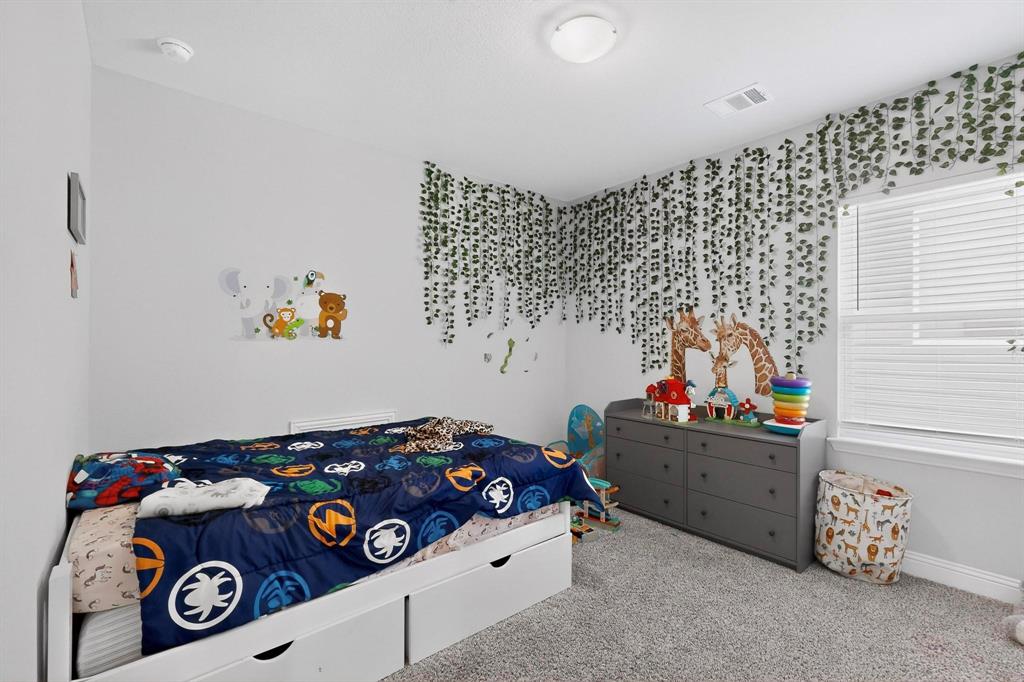 Venetian At Weston, Ph 1 - Residential Lease