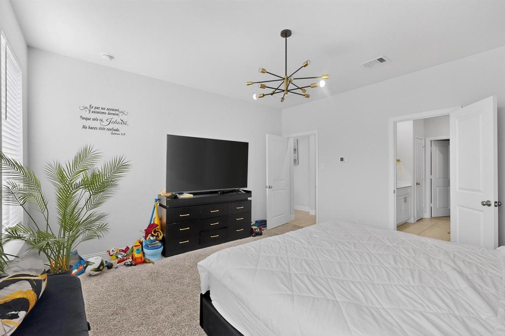 Venetian At Weston, Ph 1 - Residential Lease