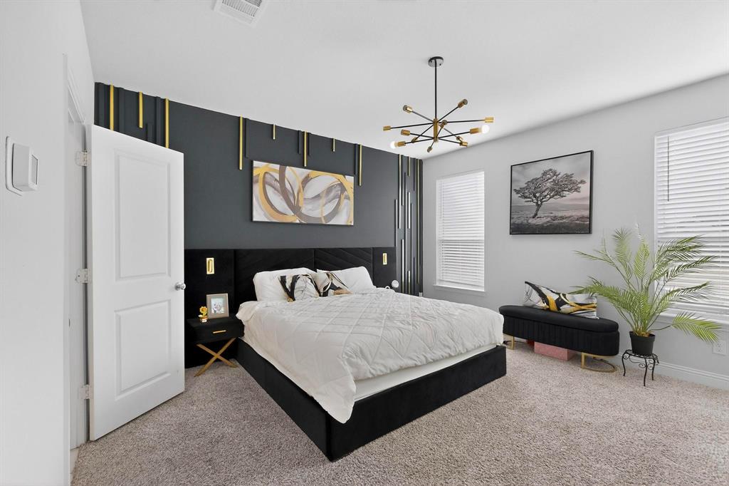 Venetian At Weston, Ph 1 - Residential Lease