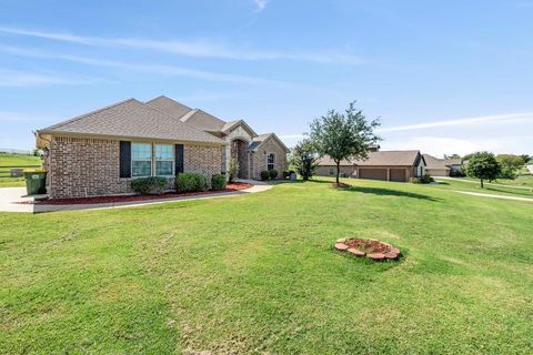 A home in Benbrook