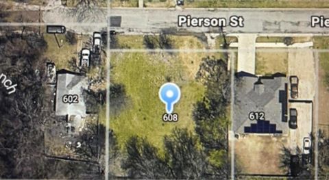 608 Pierson Street Lancaster TX 75146