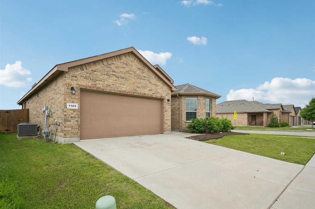 1100 Blooming Prairie Trail