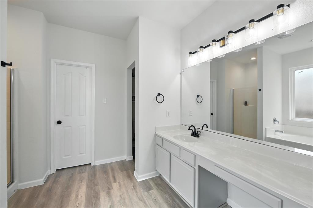 Denton, Texas 76207, United States, 4 Bedrooms Bedrooms, ,3 BathroomsBathrooms,Residential,Active,167202