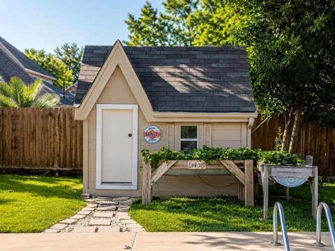 Tiny photo for 2902 Redstone Drive, Arlington, TX 76001 (MLS # 21340236)