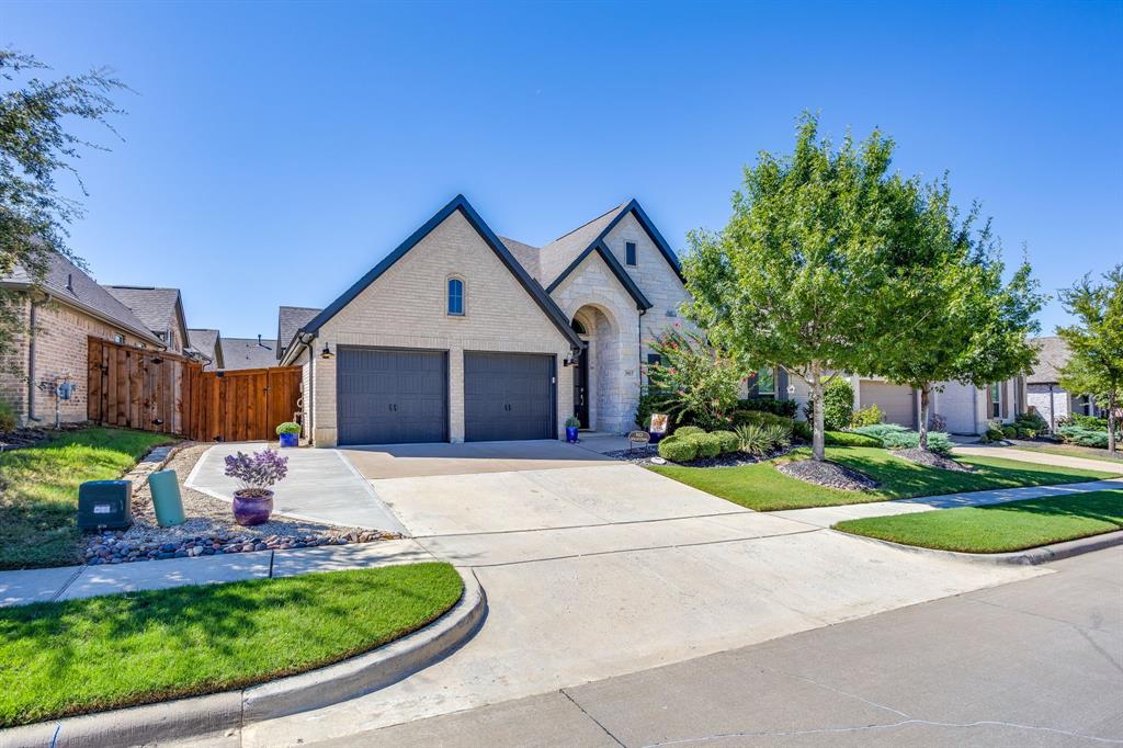 3917 Redbud Drive