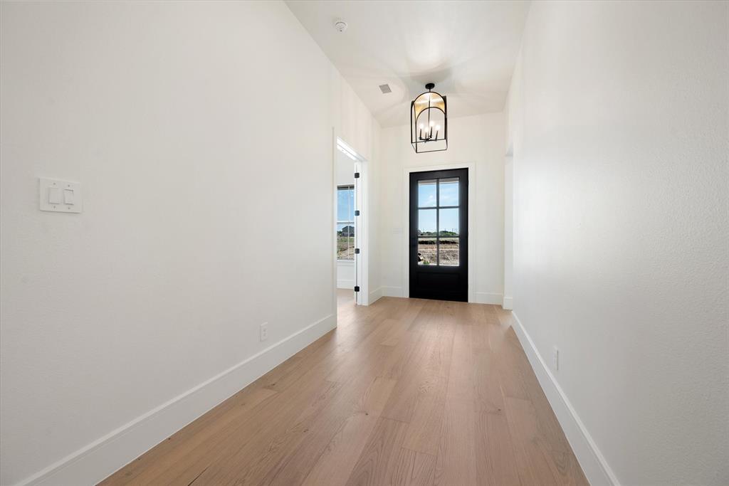 212 Lantern Ridge Drive