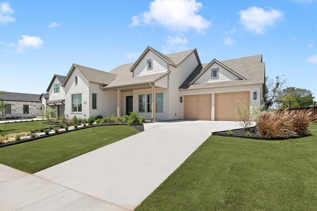 212 Lantern Ridge Drive
