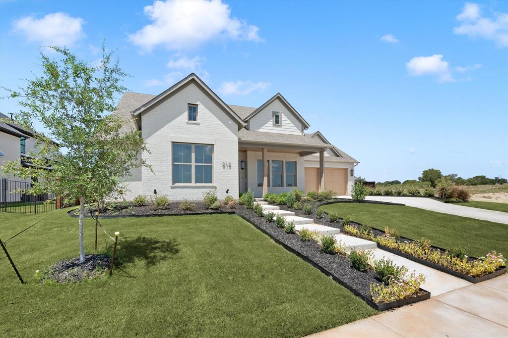 212 Lantern Ridge Drive