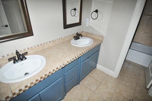 Forest Glenn West - Residential Lease